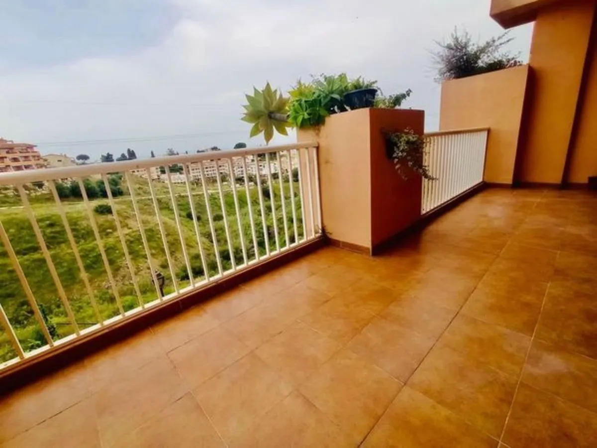 8642b051-c91d-4241-a8a8-b833aa2e655e