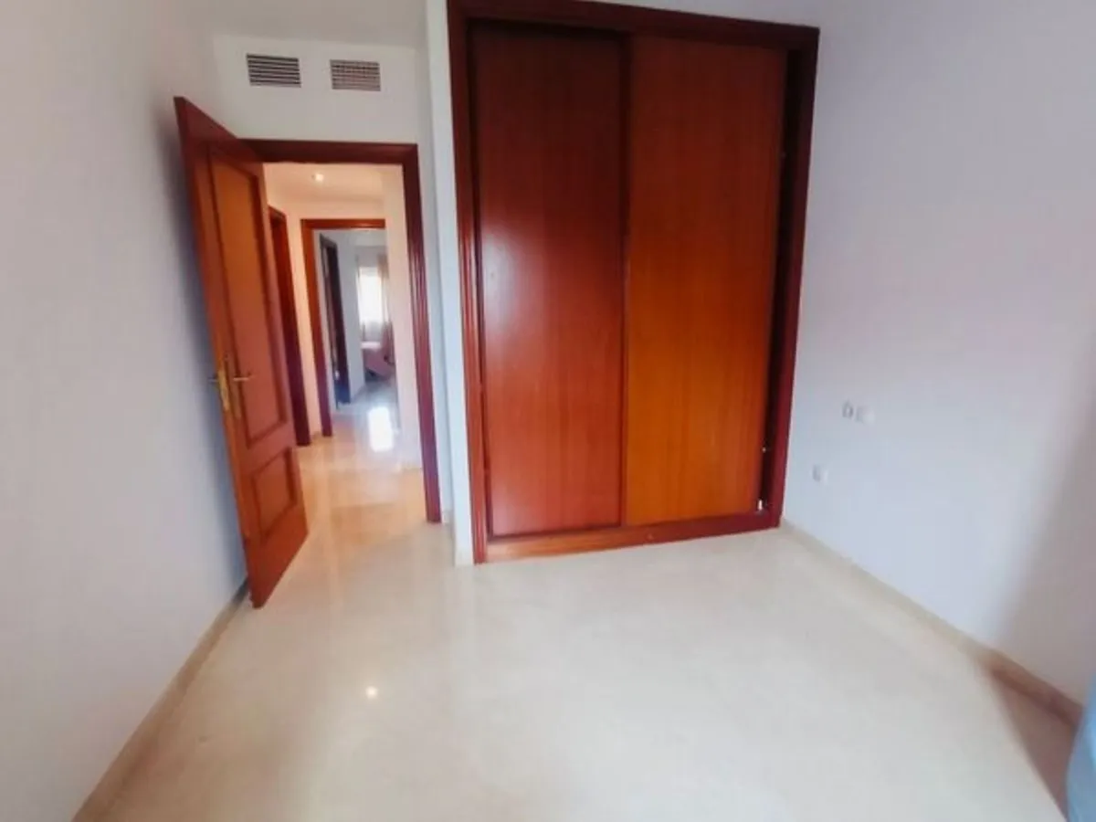 8ed72c54-8e7e-4c00-81c5-365fee39a488