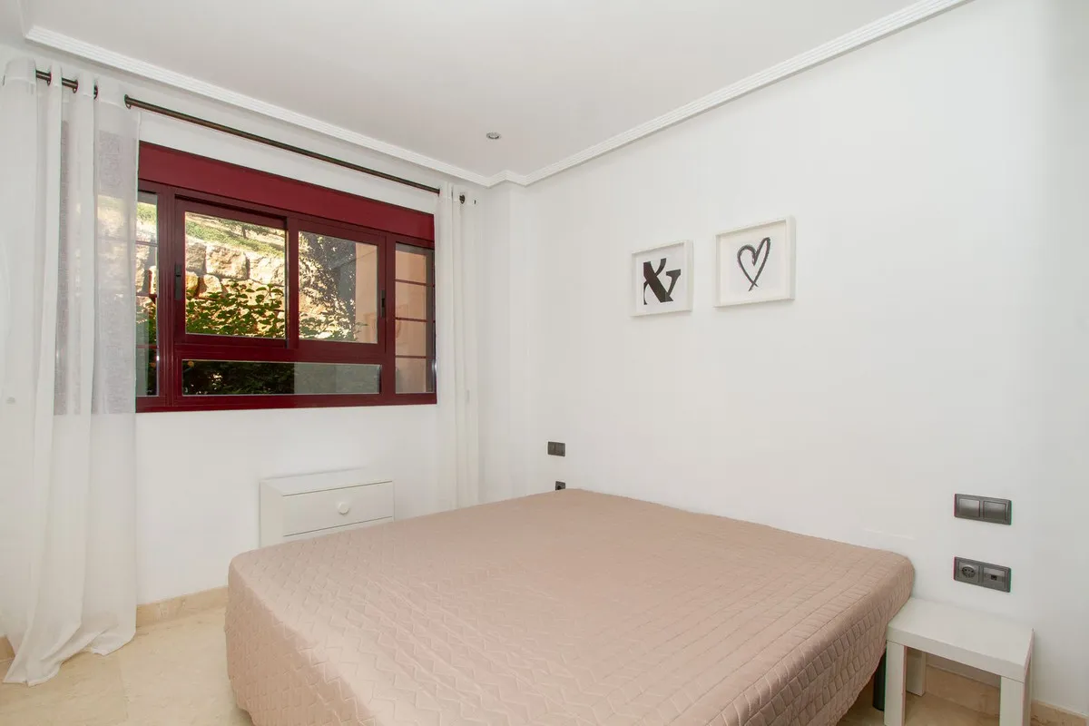 6c7094f4-a223-4ee3-88cc-8d06121e2b04