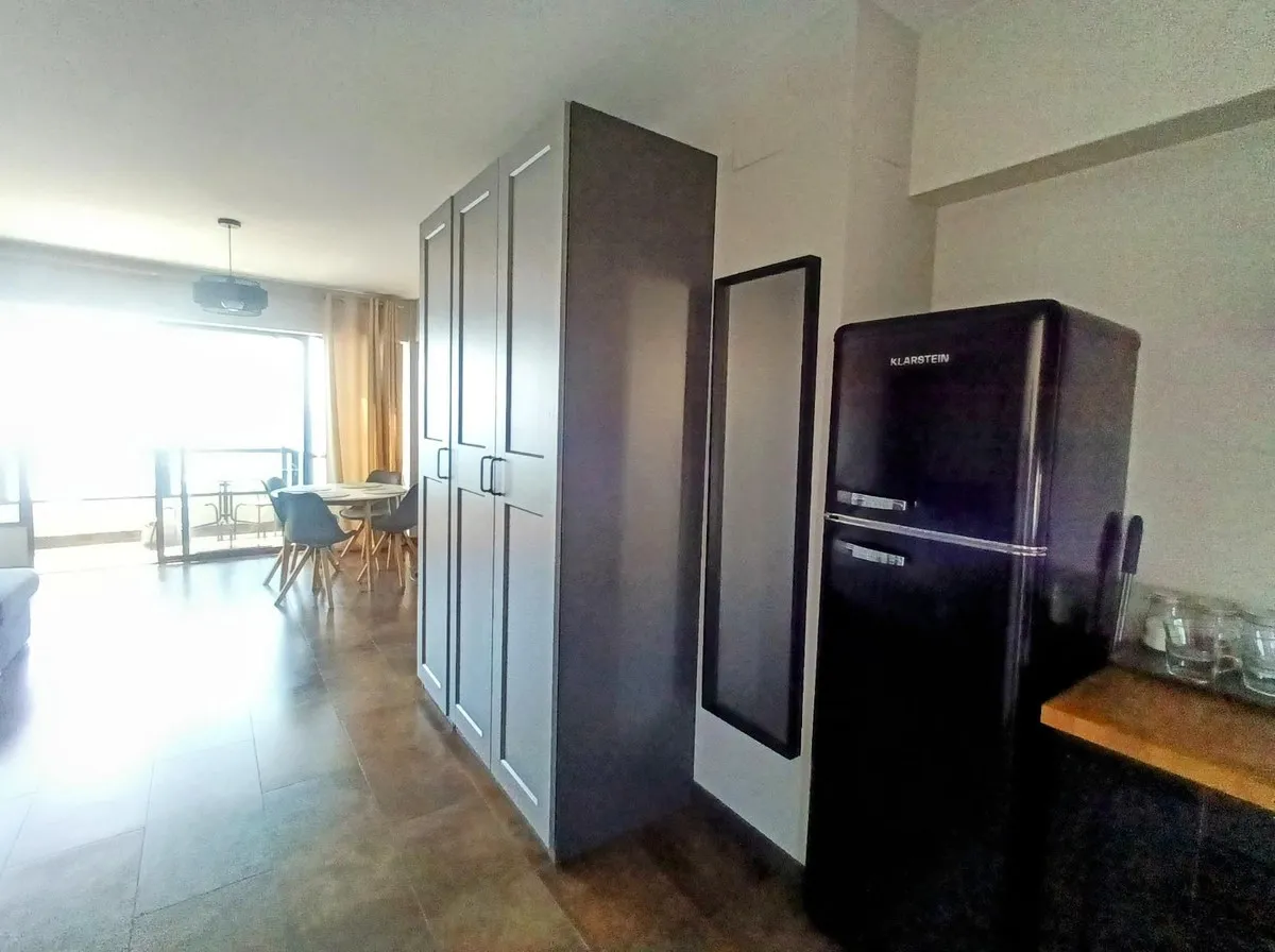 5301e91d-9709-4904-b52f-7379d489967f