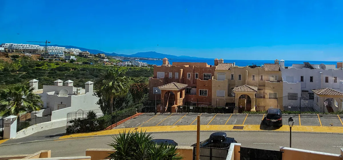 0b4946e9-e8ba-49d4-8e97-c3202ef185a4