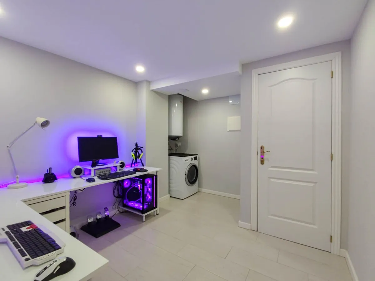 17d0bdf7-06c6-42ee-8282-e4c9db32f486