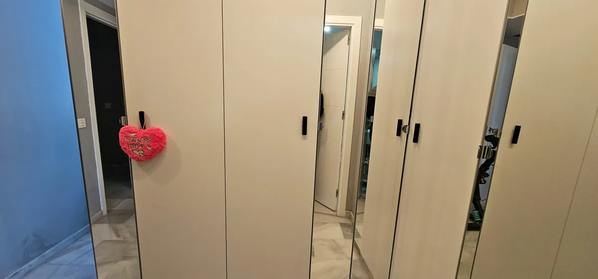 28b9c73b-7d0f-4d23-b489-a2757279b6fe