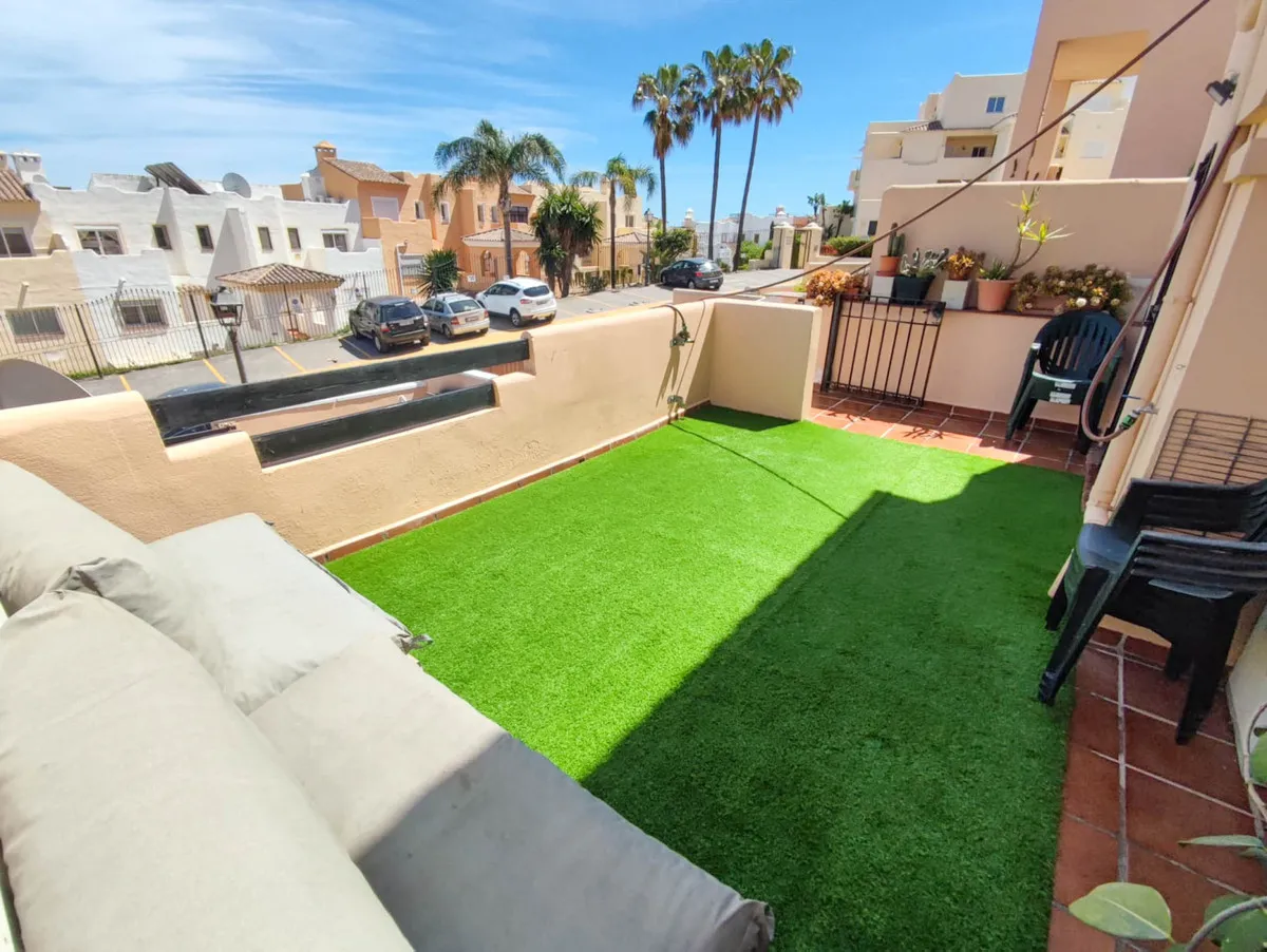 a33bdfe3-548c-452a-9752-d2f10598e03f