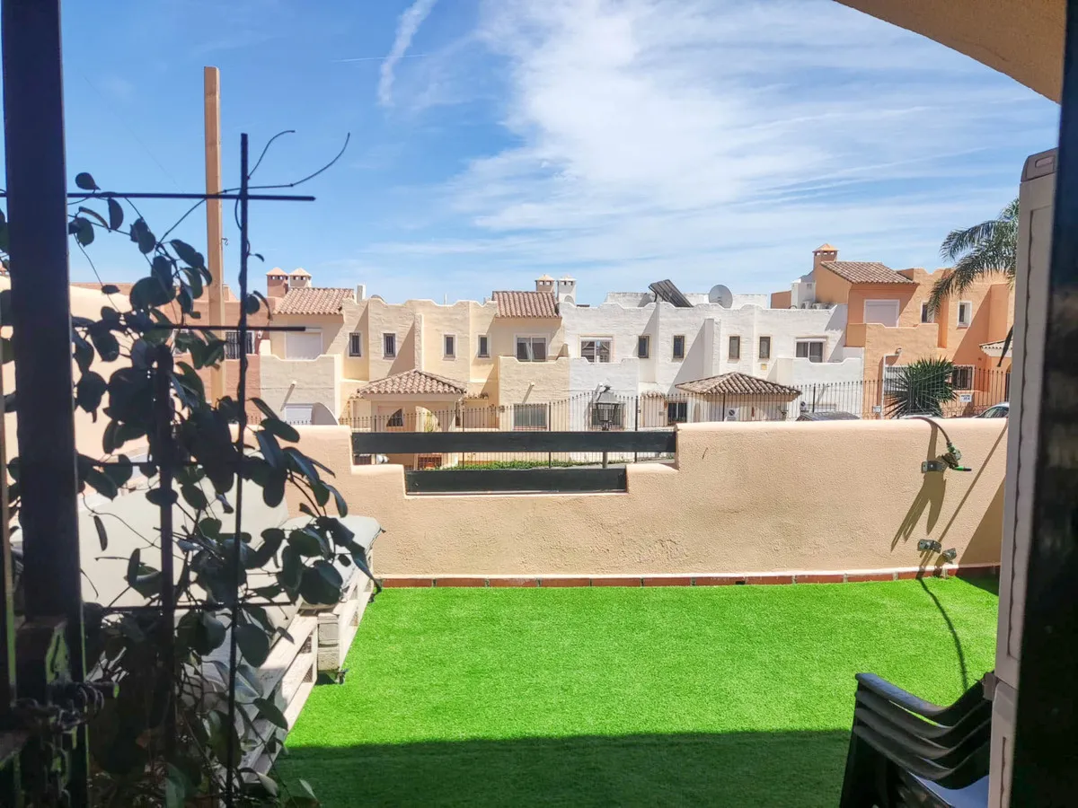 d977f680-3f9c-4c35-beda-20a563f2abd0