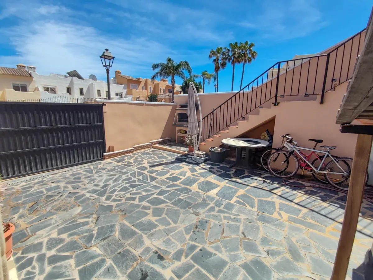 db98839e-d27f-4b3b-ae13-0e9e9516274f