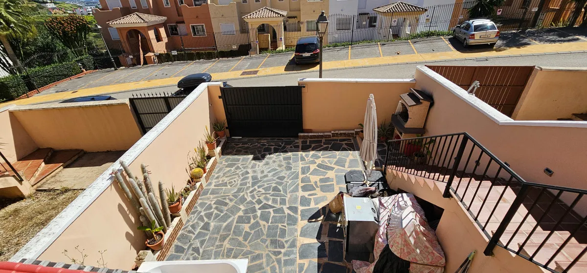 dfd1f353-b4fa-46c5-a414-def810265aab