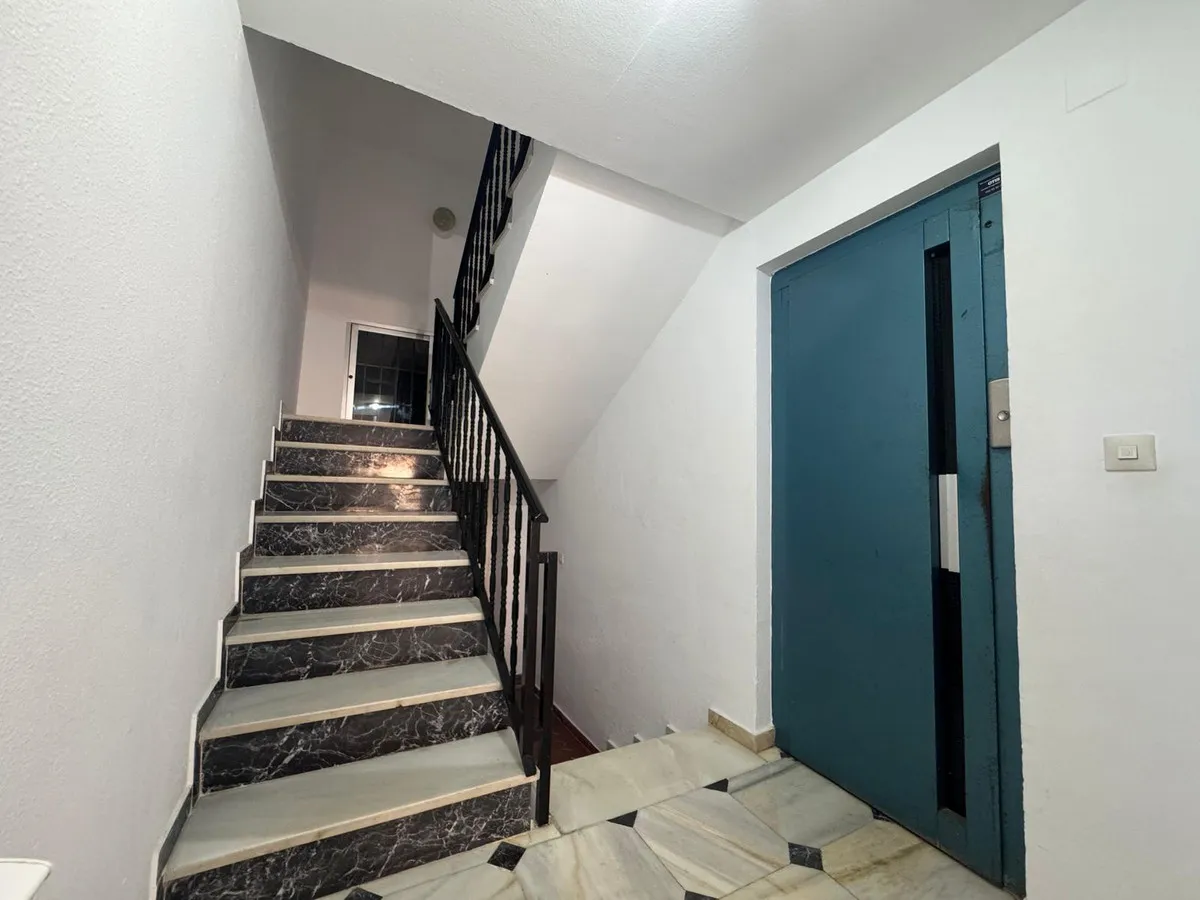 0cfc6c06-3eec-4c75-8f54-54a731be5a8b