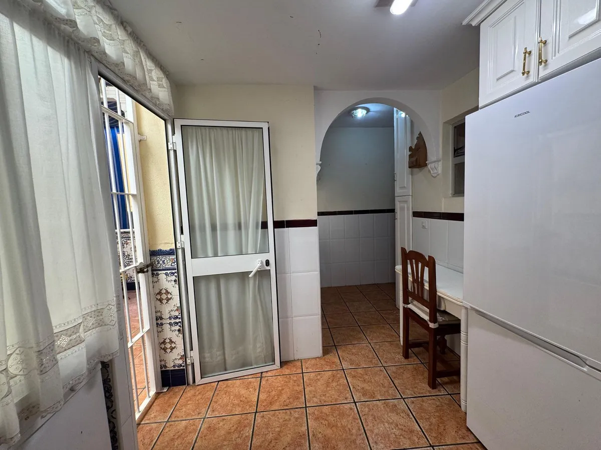 2d503656-7dd8-44eb-9d0f-e9f897571c4e