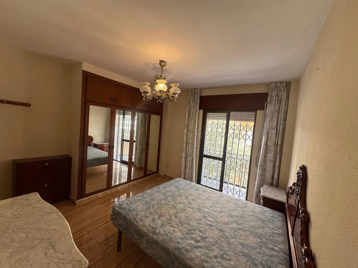 bc7109cc-59aa-4c0f-b2db-2e5c7a5b9088