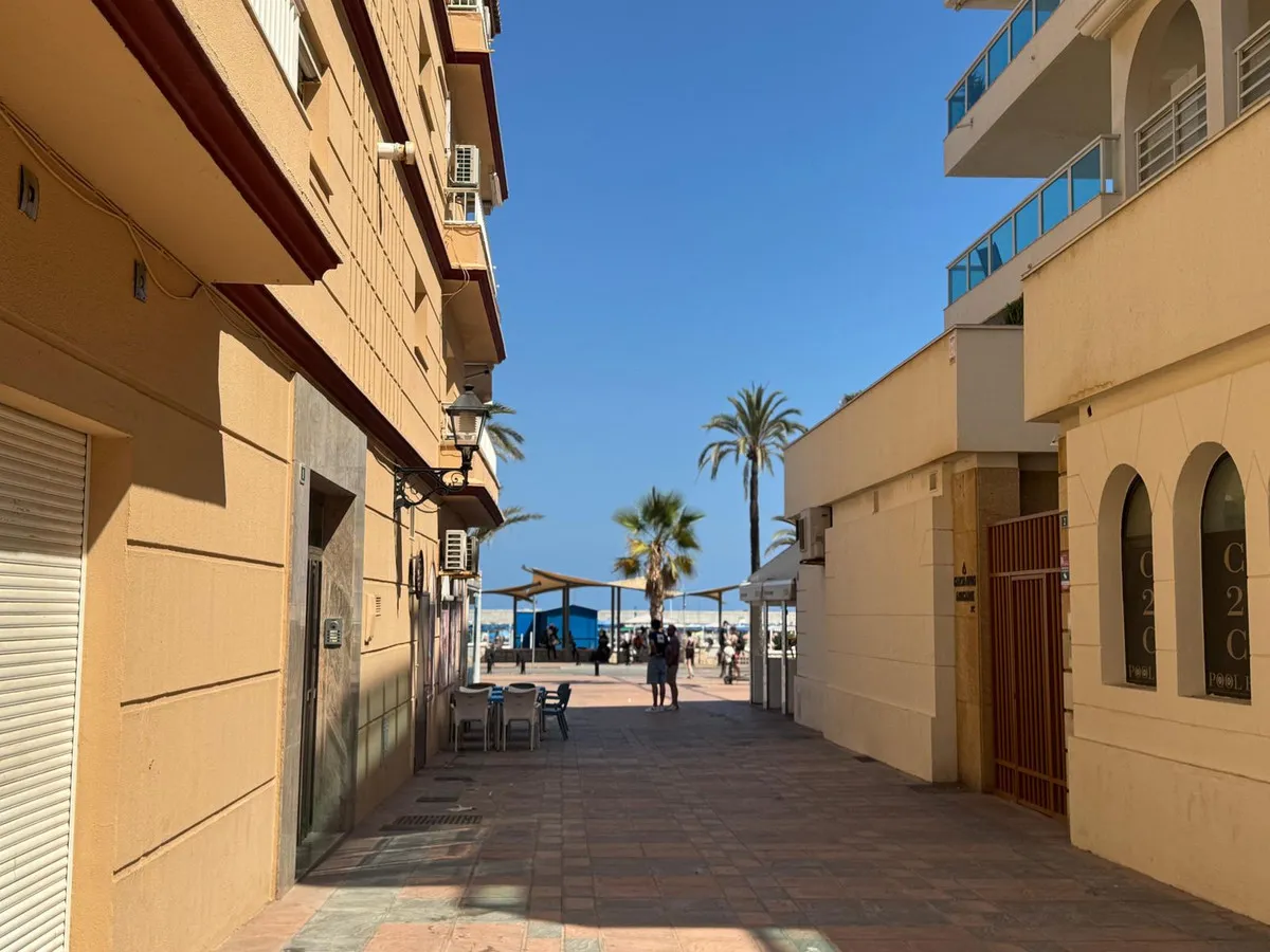 e00809e9-7a78-480d-8c07-e6e397cbdfd7