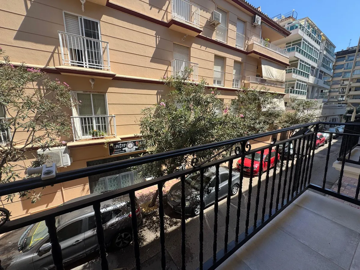 fc2c78a8-9cfc-434f-b0d7-d7268a126dca