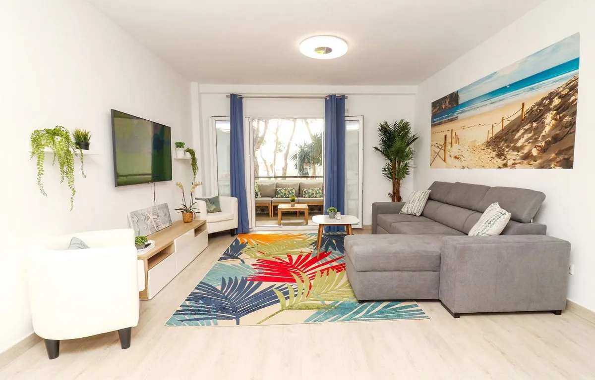 75bcfd66-9cf9-4cf9-b9b4-80f494ea699b