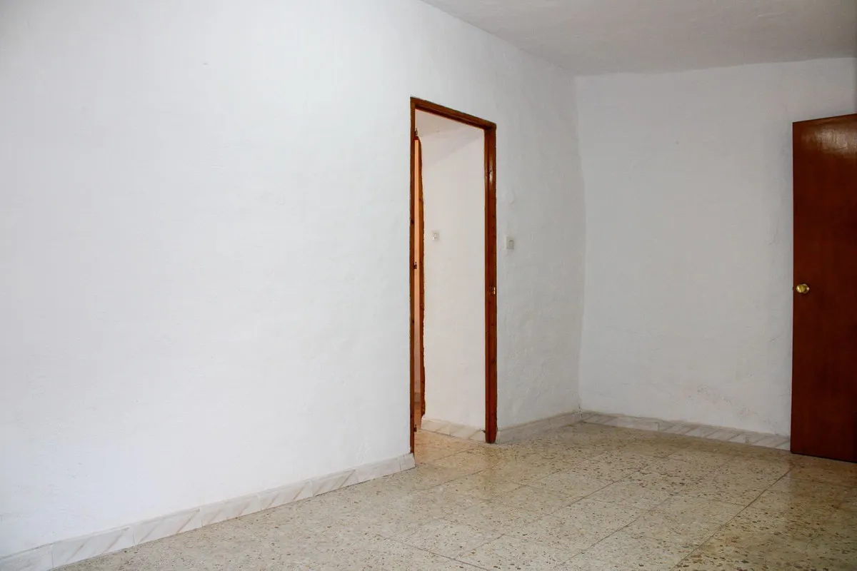 2bb36e4a-124d-4508-99aa-eefbd6334fda