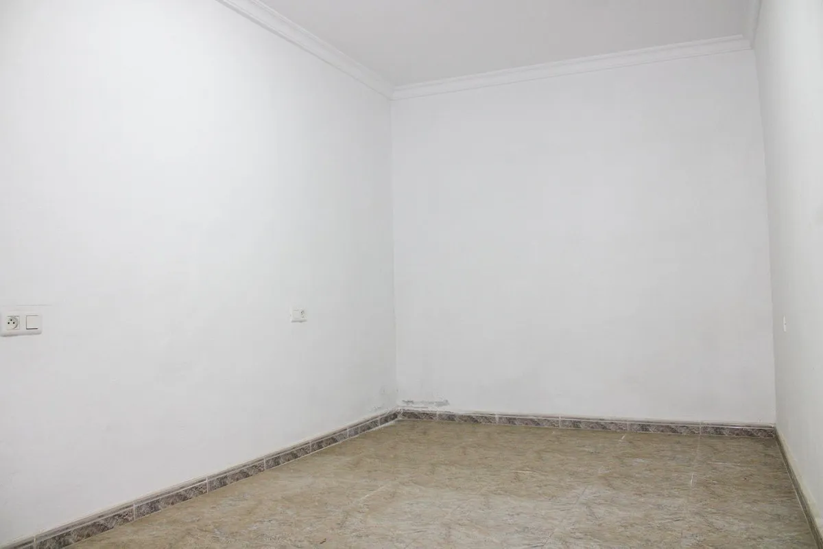 eb47c1b4-1b26-4268-b411-e78fef66fdac