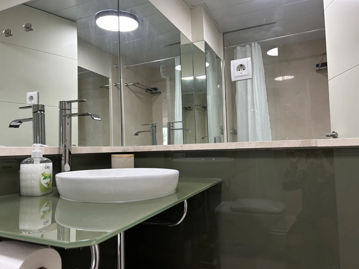 854b2a2a-243e-4cda-913b-daeb0c3f996d