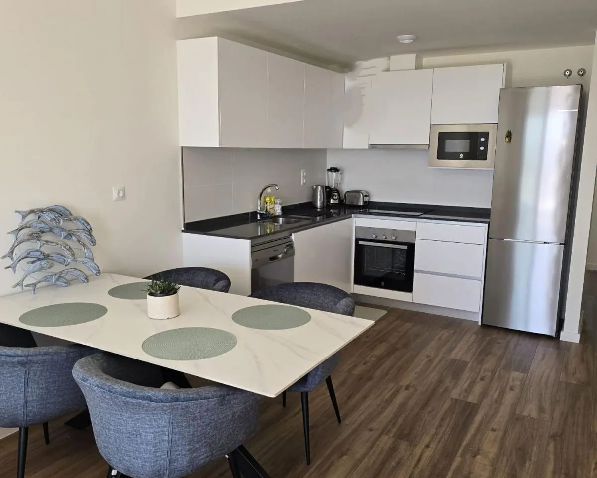 70f5570b-85f7-45e3-bfde-8cd2e0d1eaac