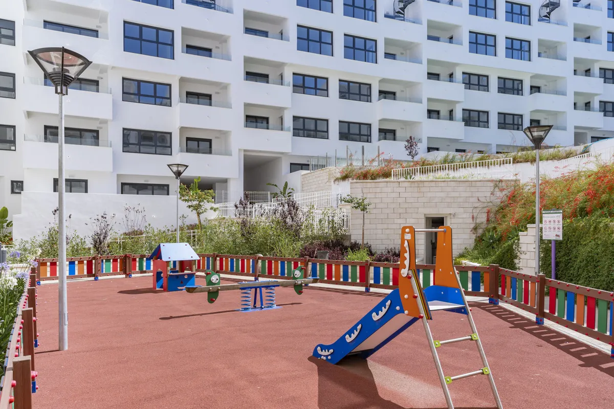 84805a5d-c1fd-4f6d-95de-6f385fda89c1