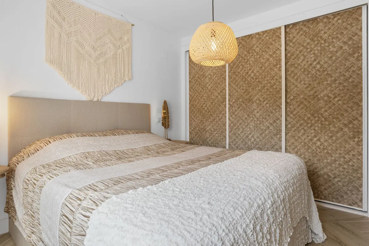 6f40d5be-e45e-4f63-b87f-3947f0039881