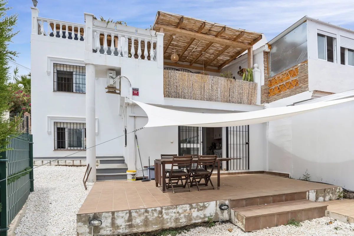 efc5c43f-0d15-4649-9a62-a8b3d10cbe36