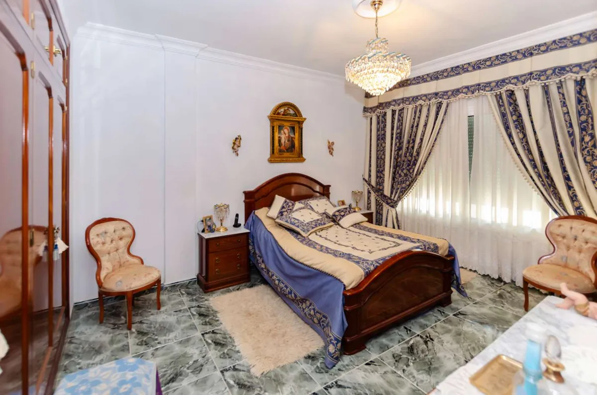 7f1f1f77-6887-4a55-b68d-4baecc3d06bc