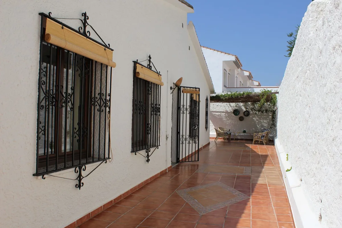 92d67957-fcfb-47d5-9b45-820aa20feca3