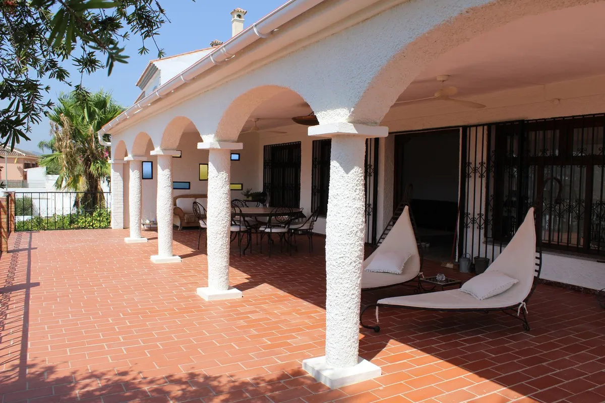 a4d95b34-4618-4dd6-9af6-75bd2d5f5212