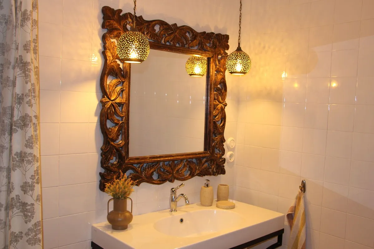 ae561a77-08f0-4c4f-ae69-3dbe52476f28