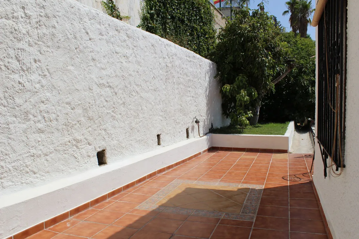 ff198ba4-2416-4aaa-8b19-d42114dc668b