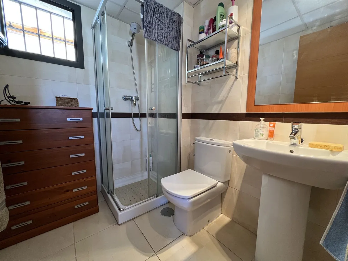 198c988c-df0e-4ff0-9393-d03debee790f