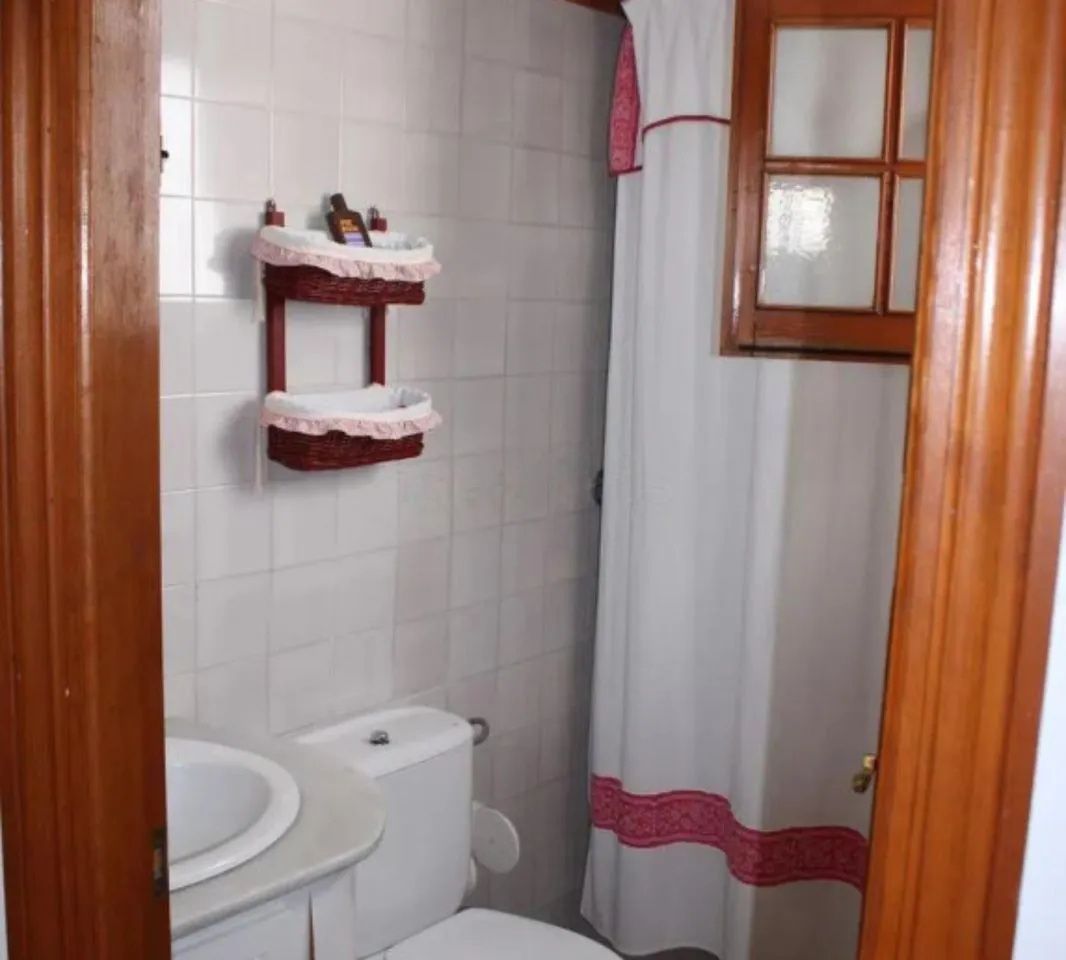 d721621b-b3d3-48f5-8a84-52fb668060d7