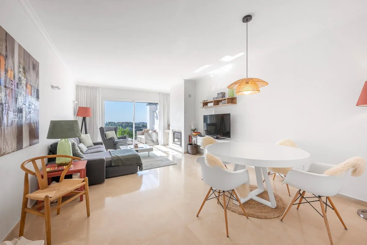 73946ff9-8083-4252-b6f4-b49c4999cab8