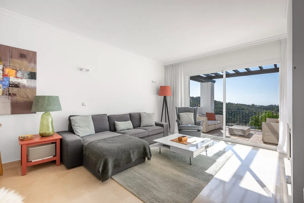 83552aec-b443-4301-bc79-075b5451c4a8