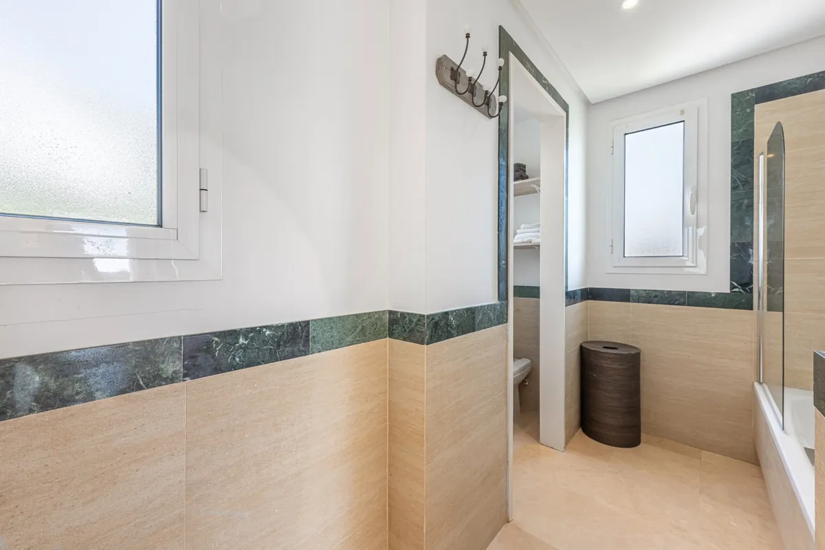 bd89e7d6-d777-44b3-9d74-ea604e098493