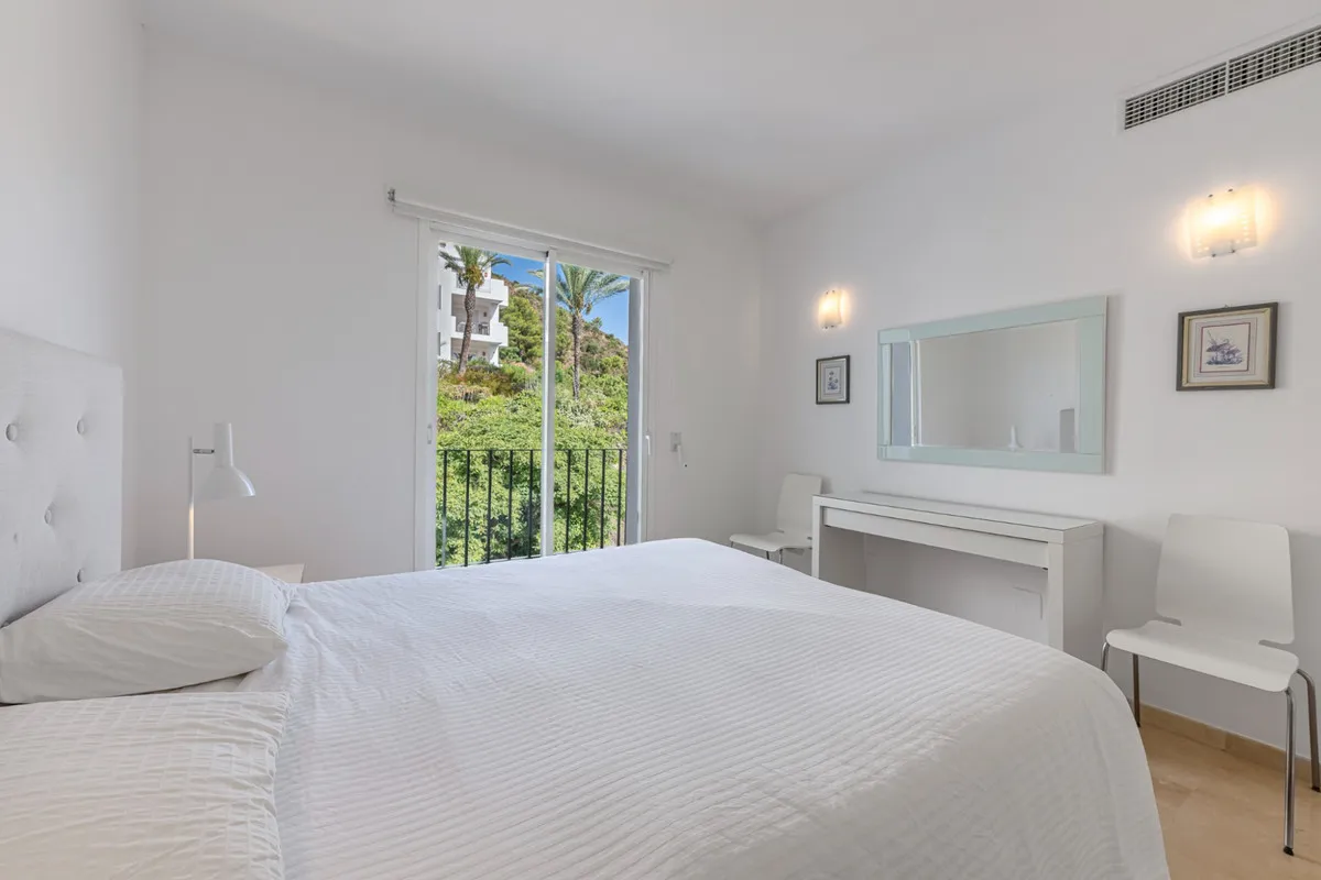 d6a6d885-8f67-4615-9fb4-2bb92a9127d1