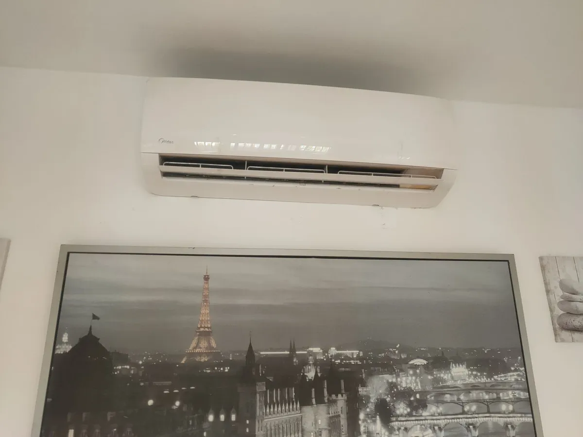 2afc31f1-01cf-4eed-b3cc-012ea5842c9f