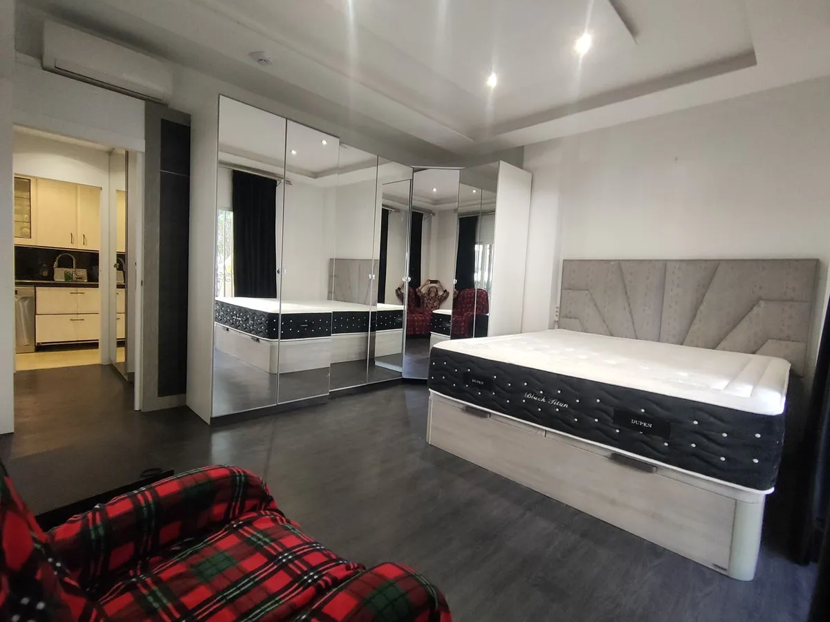 f3bfcfa2-59ef-4630-8784-32267eb12945