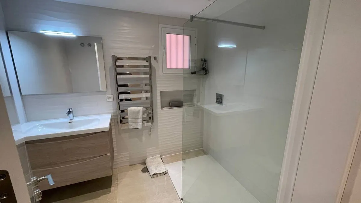 e6f44661-c678-4b85-80ff-86c38928d4f5