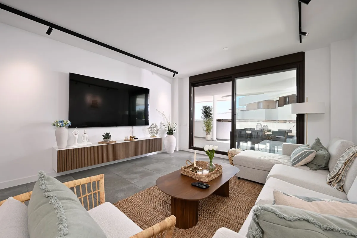 3c54b90b-b457-4fb6-835e-06a1a65a235f