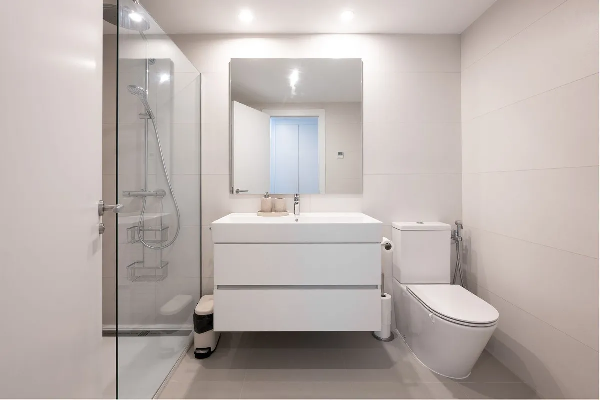 eacabc69-1b22-42d0-afc6-1b05f0b1c78f