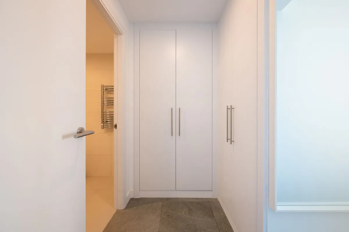 f49b6f71-f18d-4537-8782-5d72747b2cef