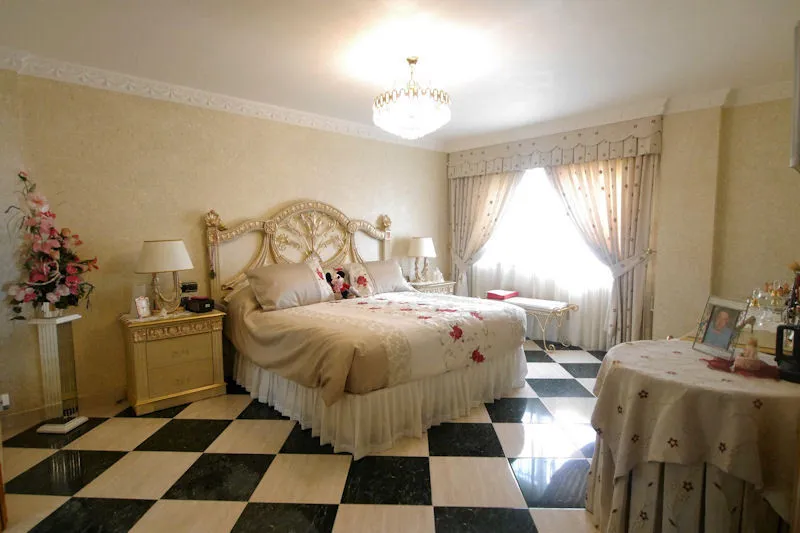 0445ec69-4f17-48ba-abe9-eae7dc1dfba2