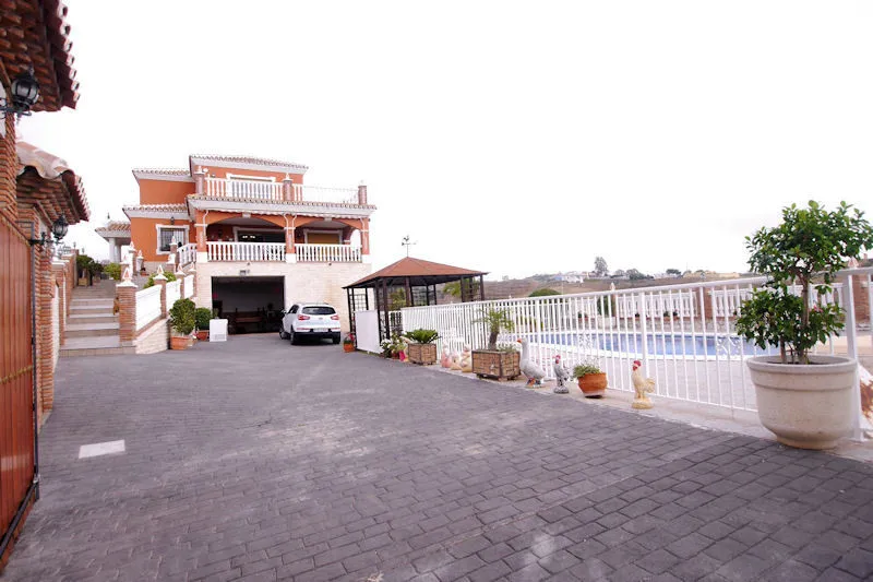 13cbd212-9e1c-4cc5-afb5-e45484478d86