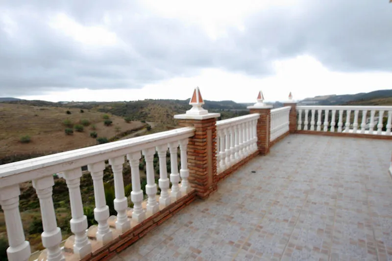 b1605e2a-3a60-404a-ad9f-56fe6a840453