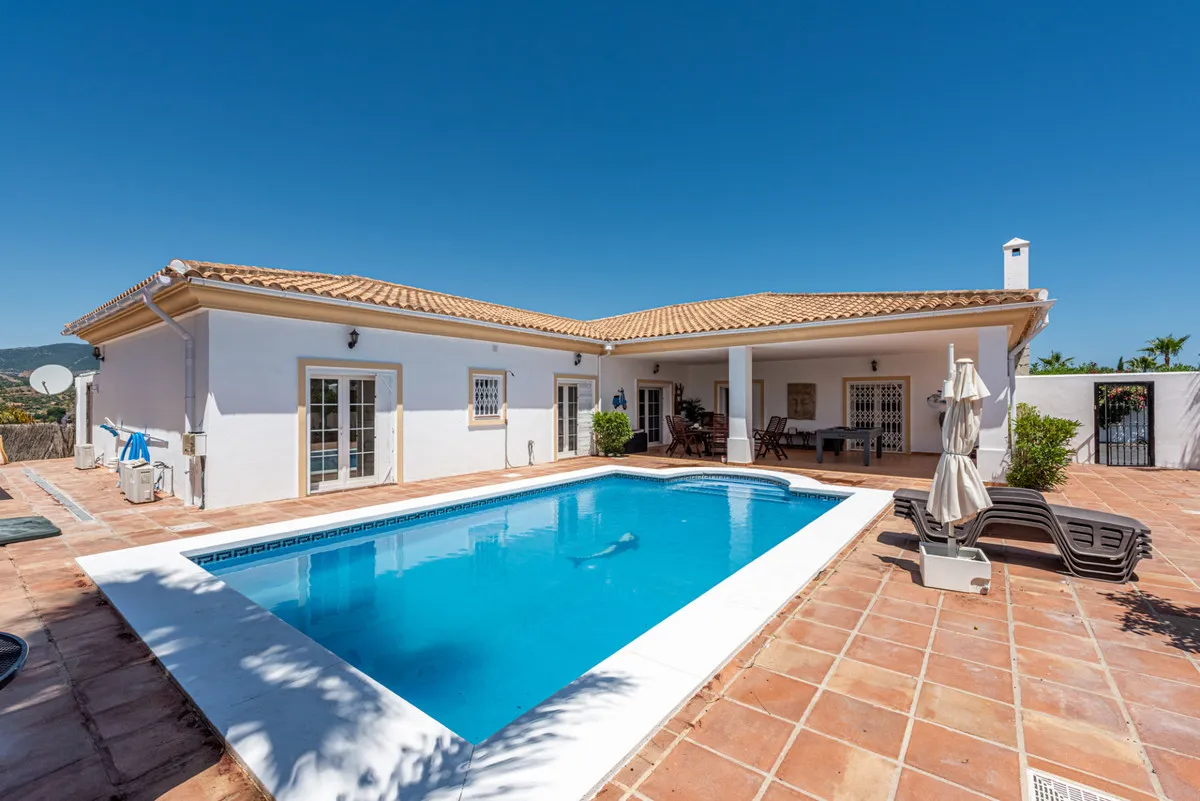 0095e3aa-4055-4dae-8db3-f6b5636eae01