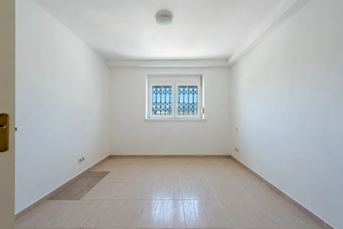 779bab52-08cf-4420-a5a7-6bb83789909a