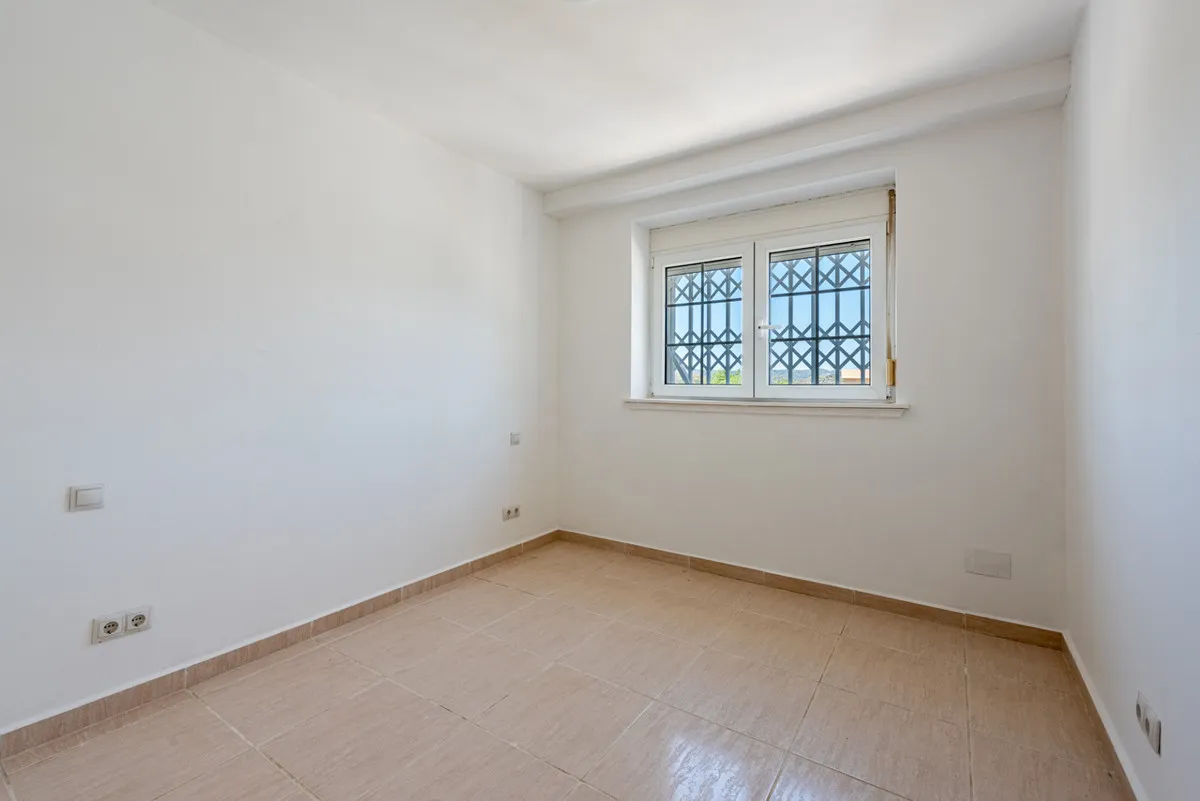 a5bcb1b6-a19c-464d-8eea-87ef6ae1f98d