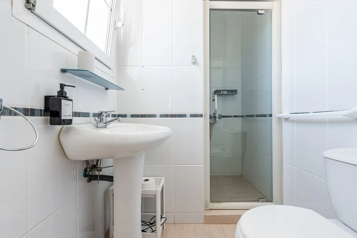 f15f0923-e3fc-44f0-bbfe-226f79b0d776