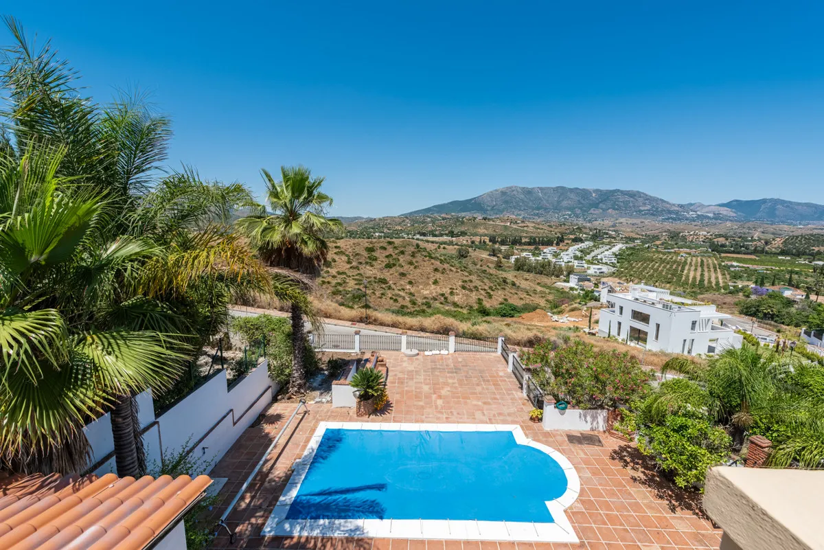 fc948b32-460f-4015-9657-587c706d3bab