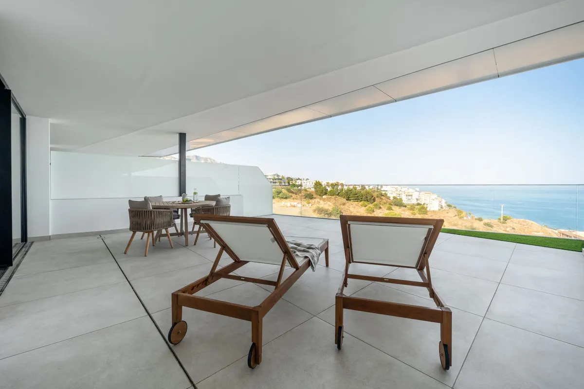 05451db1-cb0a-44ab-b4bd-99670ac3cc45